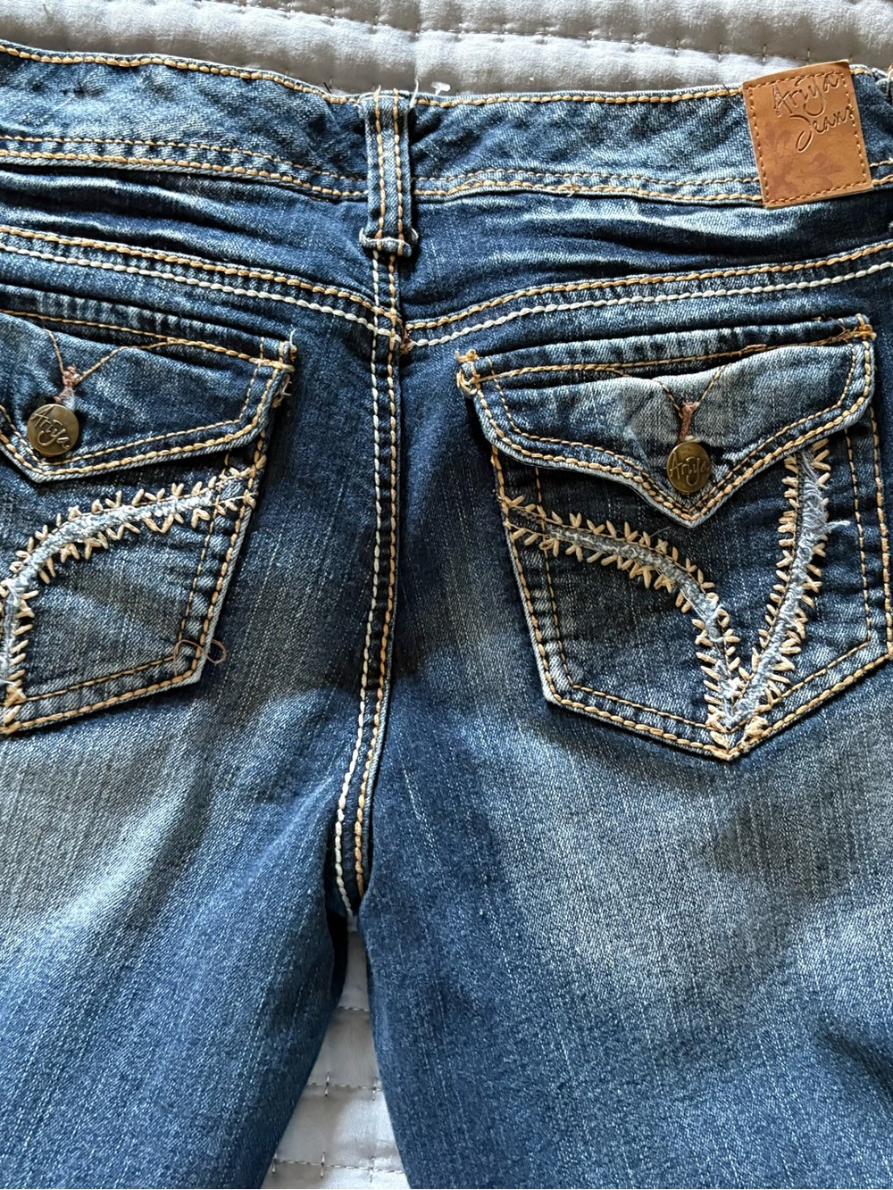 Women’s Blue Embroidered Back-Pocket Bootcut Jeans by Ariya